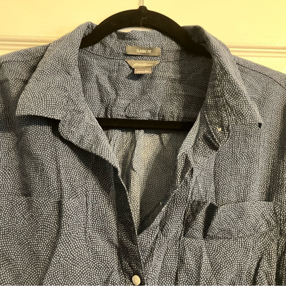 Eddie Bauer women’s extra large Navy blouse
